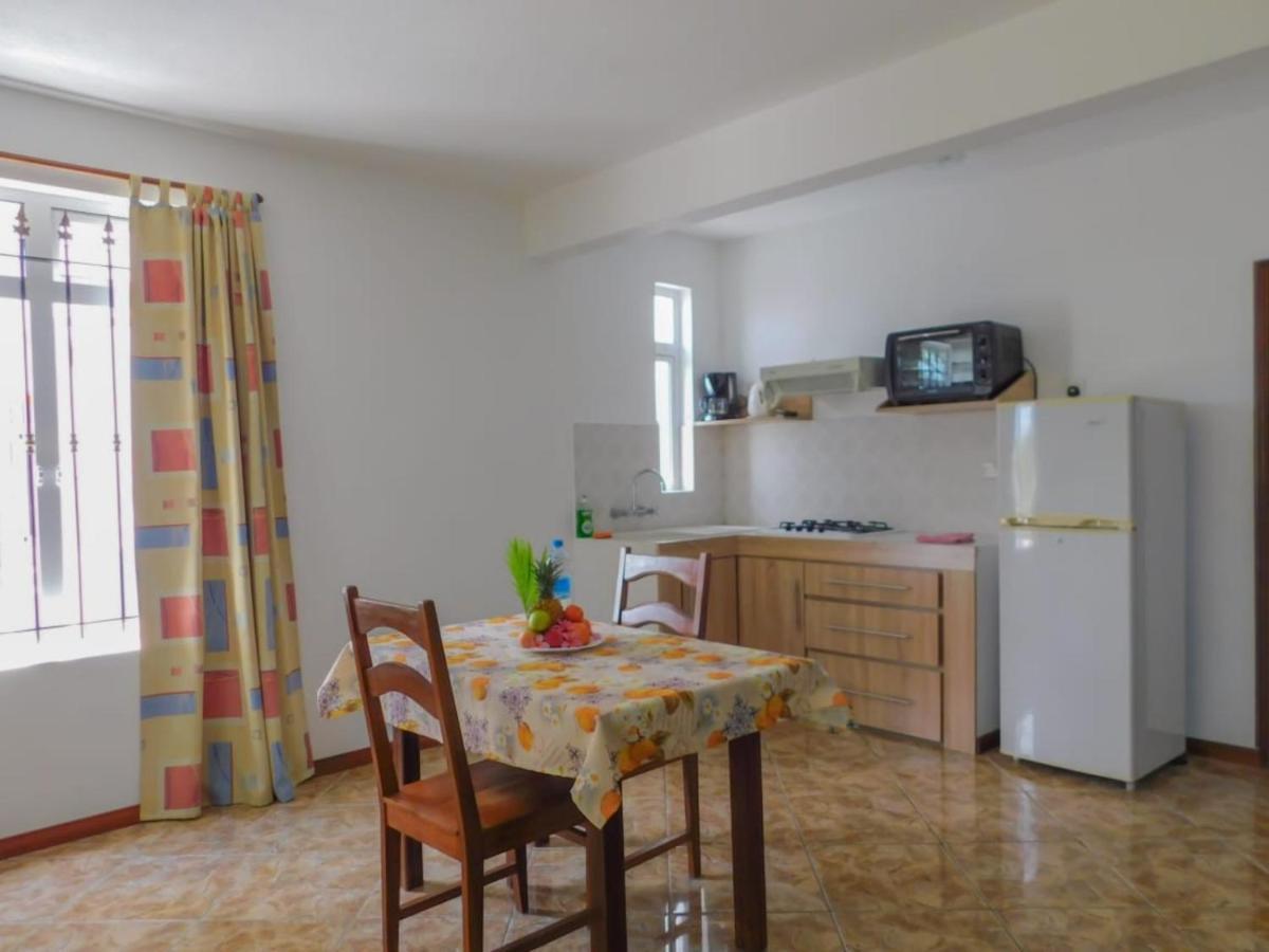 Tulsi Apartment & Studio ลากูแล็ตต์ ภายนอก รูปภาพ