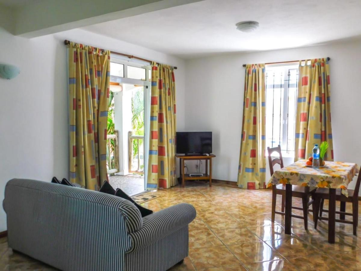 Tulsi Apartment & Studio ลากูแล็ตต์ ภายนอก รูปภาพ