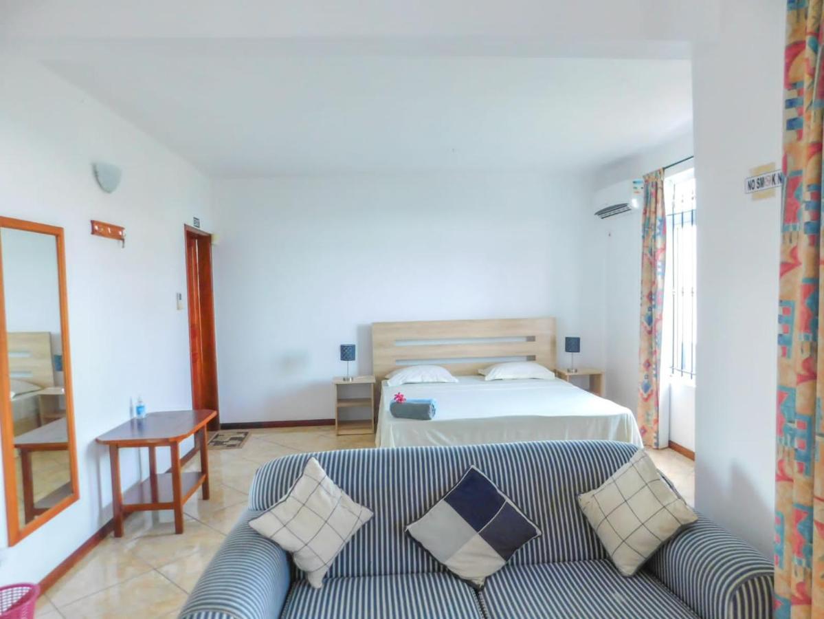 Tulsi Apartment & Studio ลากูแล็ตต์ ภายนอก รูปภาพ